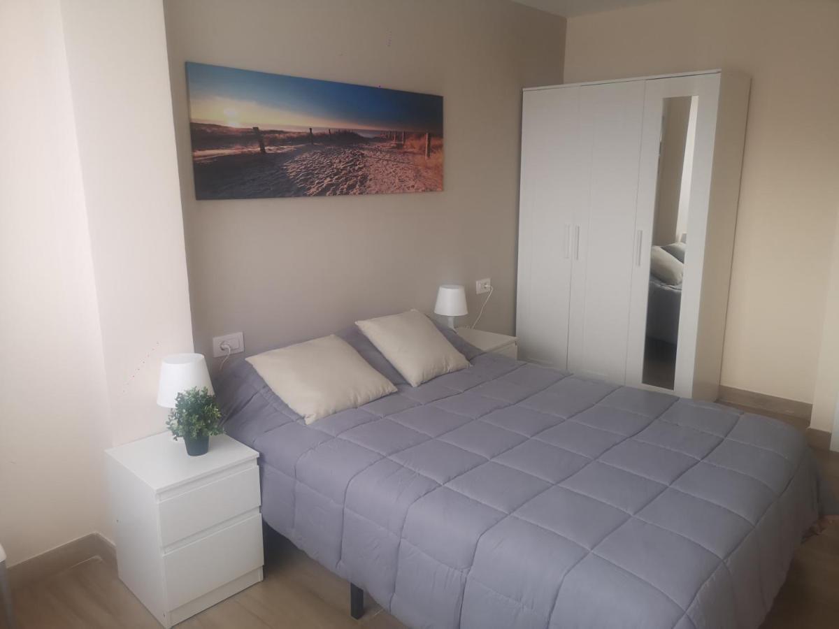 Hostal Mari En La Laguna, Alquiler Habitacion Privada En Hostal, 6 Habitaciones Cerca De La Universidad Y Aeropuerto Norte, 3 Banos Compartidos Сан-Кристобаль-де-Ла-Лагуна Экстерьер фото