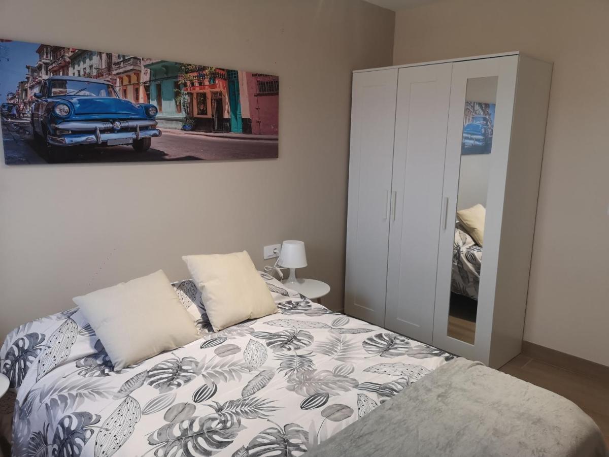 Hostal Mari En La Laguna, Alquiler Habitacion Privada En Hostal, 6 Habitaciones Cerca De La Universidad Y Aeropuerto Norte, 3 Banos Compartidos Сан-Кристобаль-де-Ла-Лагуна Экстерьер фото